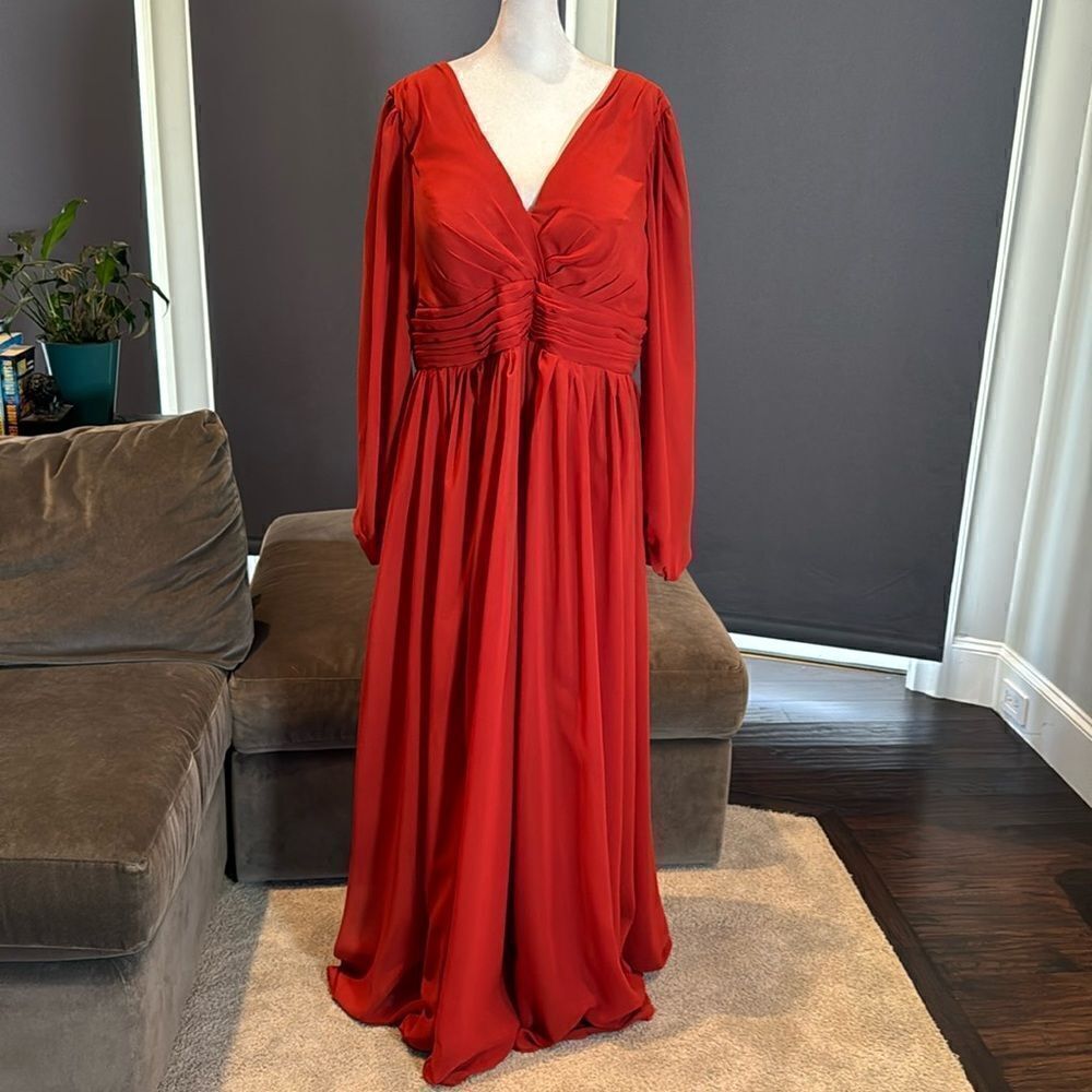 Long Sleeve Chiffon Rust Color V-Neck CorsetBack Bridesmaid Formal Dress Size 14